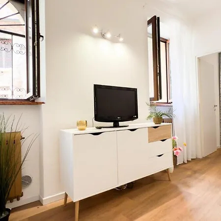 Lejlighed Giardino Giusti Residenza San Nazzaro